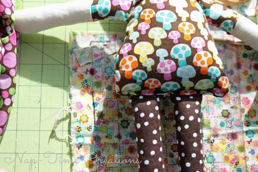 free-doll-skirt-pattern15
